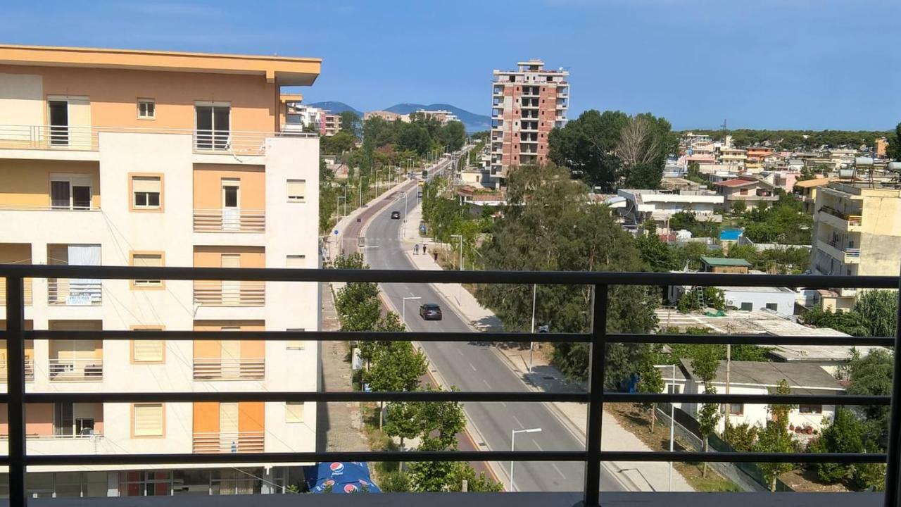 Ilarias Flat Apartment Vlore Bagian luar foto